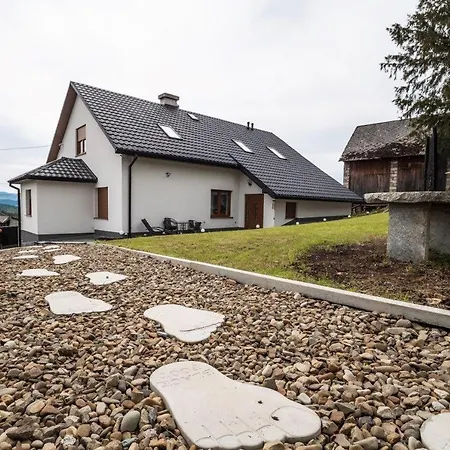 Kryska - Domki Pod Leskowcem Apartment *