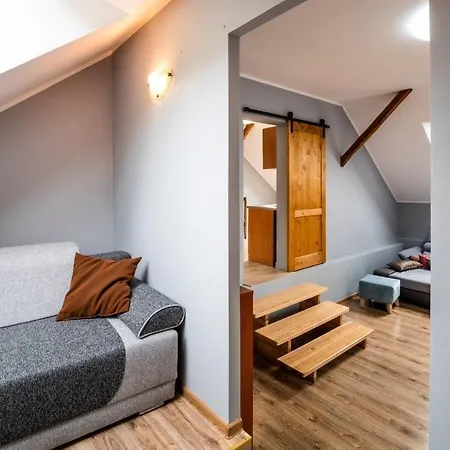 Apartment Kryska - Domki Pod Leskowcem Targoszow